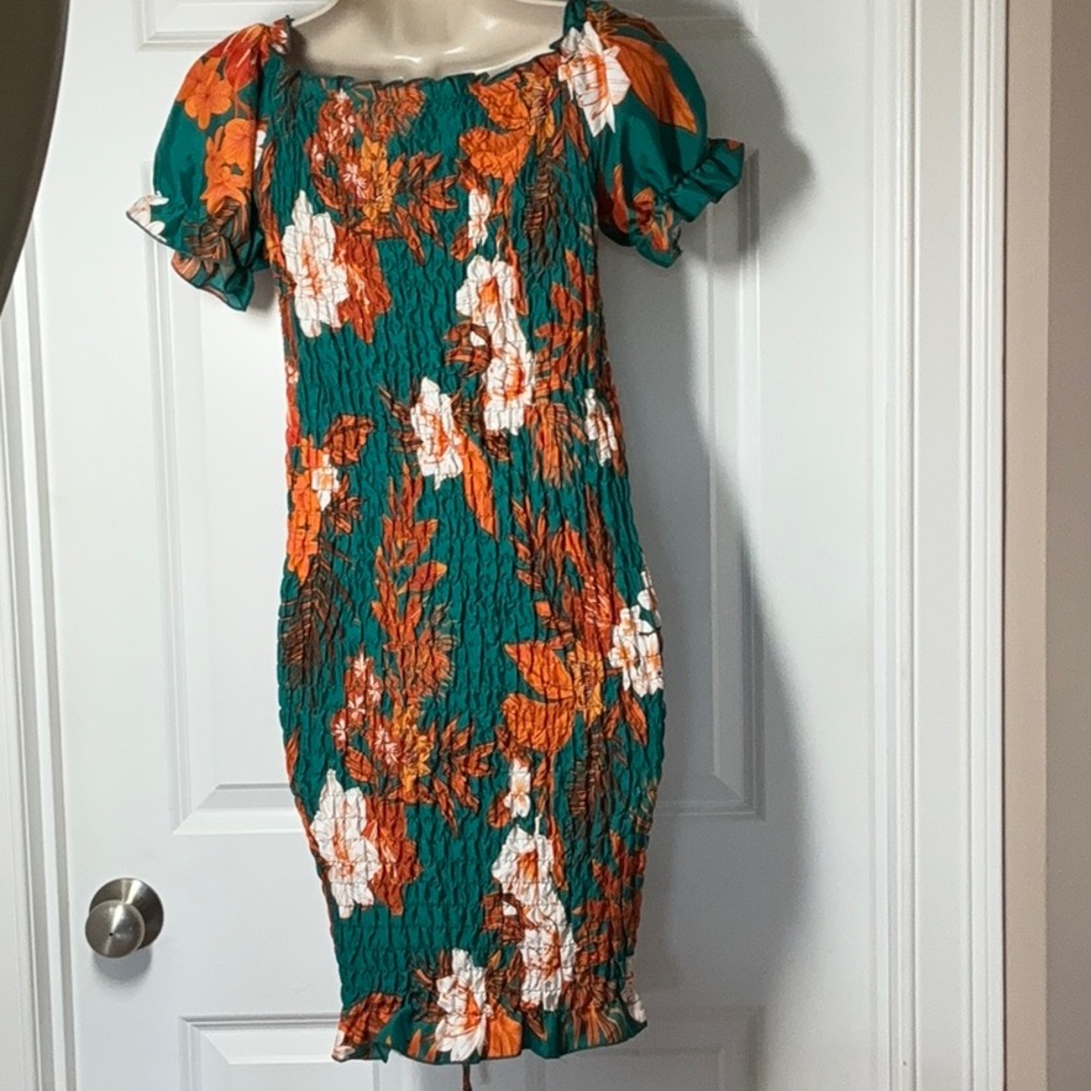 SMOCKED DRESS - Picture 6 of 9